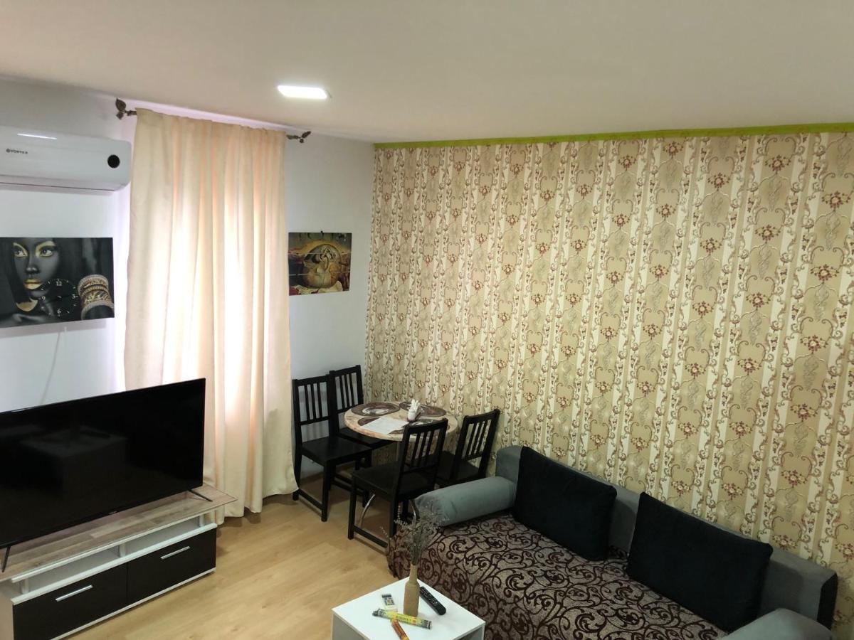 Serban Home Arenele Romane Marius Nasta بوخارست المظهر الخارجي الصورة