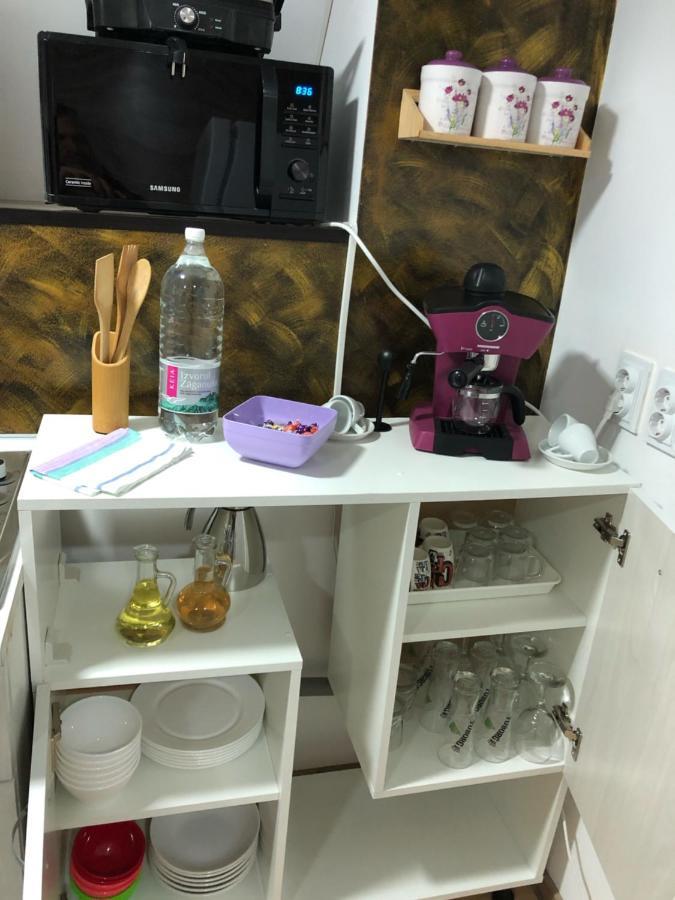 Serban Home Arenele Romane Marius Nasta بوخارست المظهر الخارجي الصورة