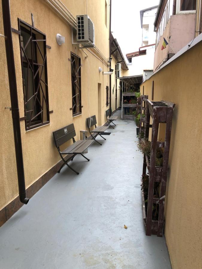 Serban Home Arenele Romane Marius Nasta بوخارست المظهر الخارجي الصورة